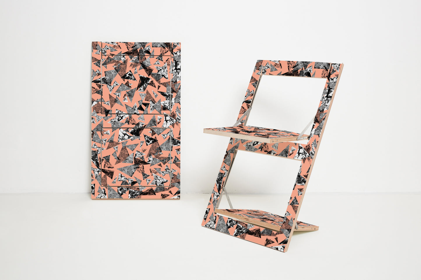 Silla Flapps Pattern Studio Madera Plegable Collage Ambivalenz en Meryac