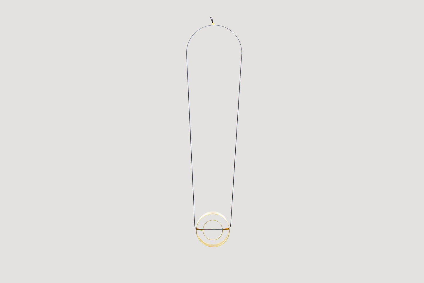 collar planet de pyla en meryac