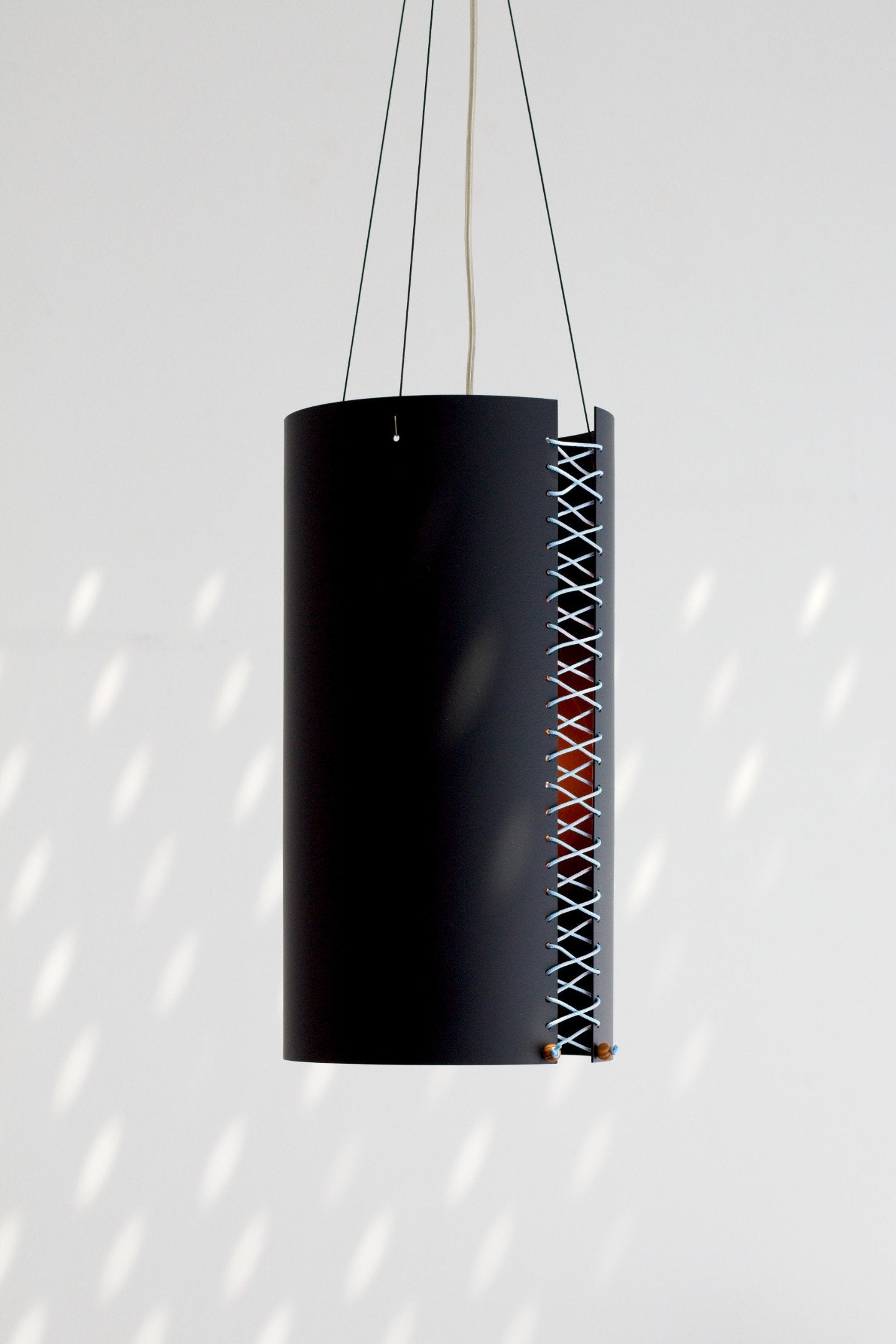 lampara de suspension corset de ilias fragkakais en meryac store