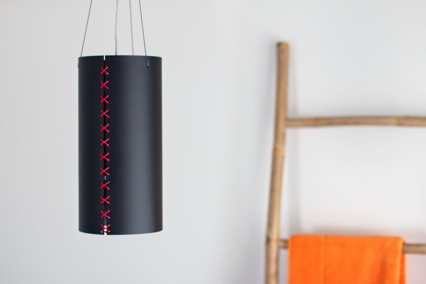 lampara de suspension corset de ilias fragkakais en meryac store