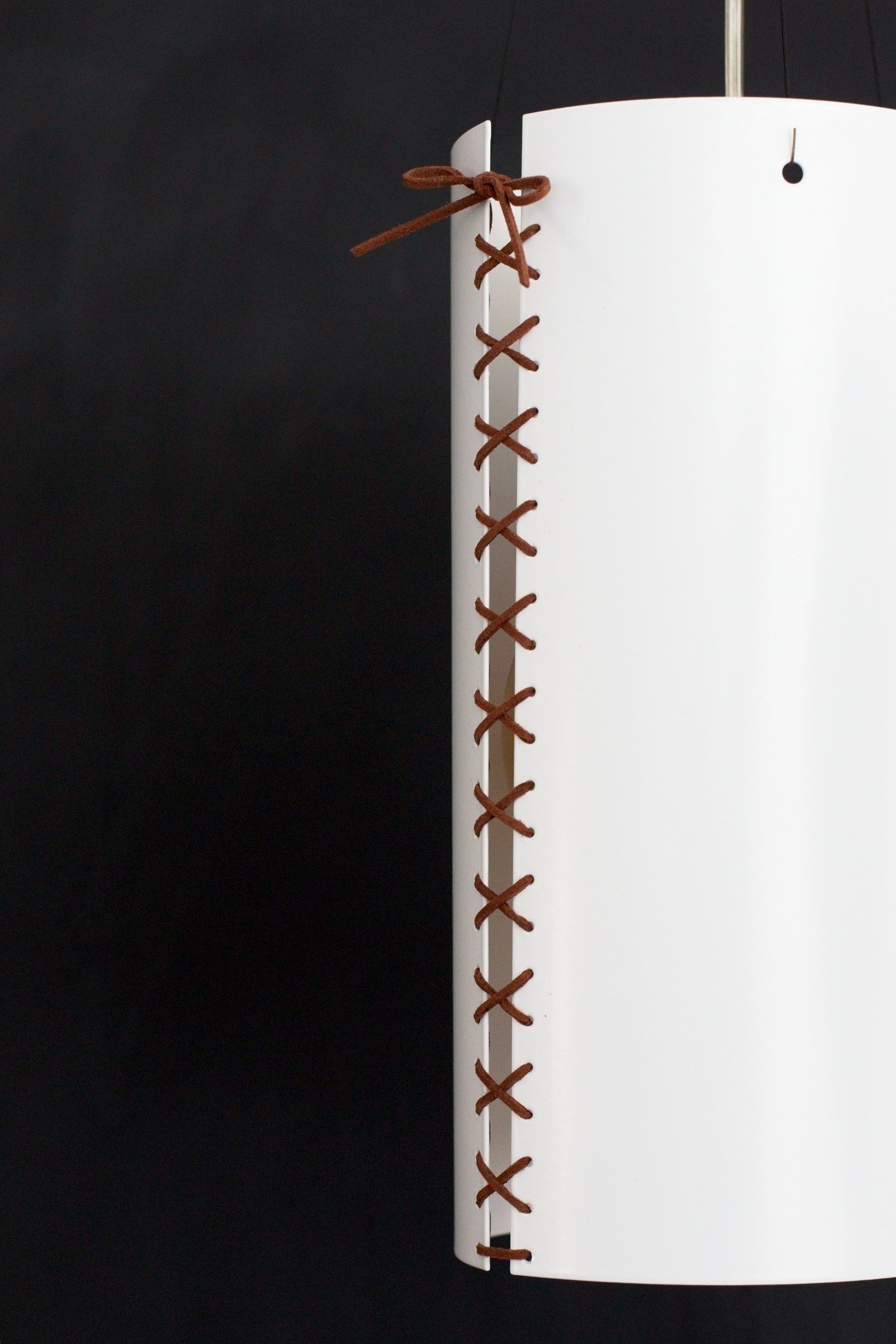 lampara de suspension corset de ilias fragkakais en meryac store